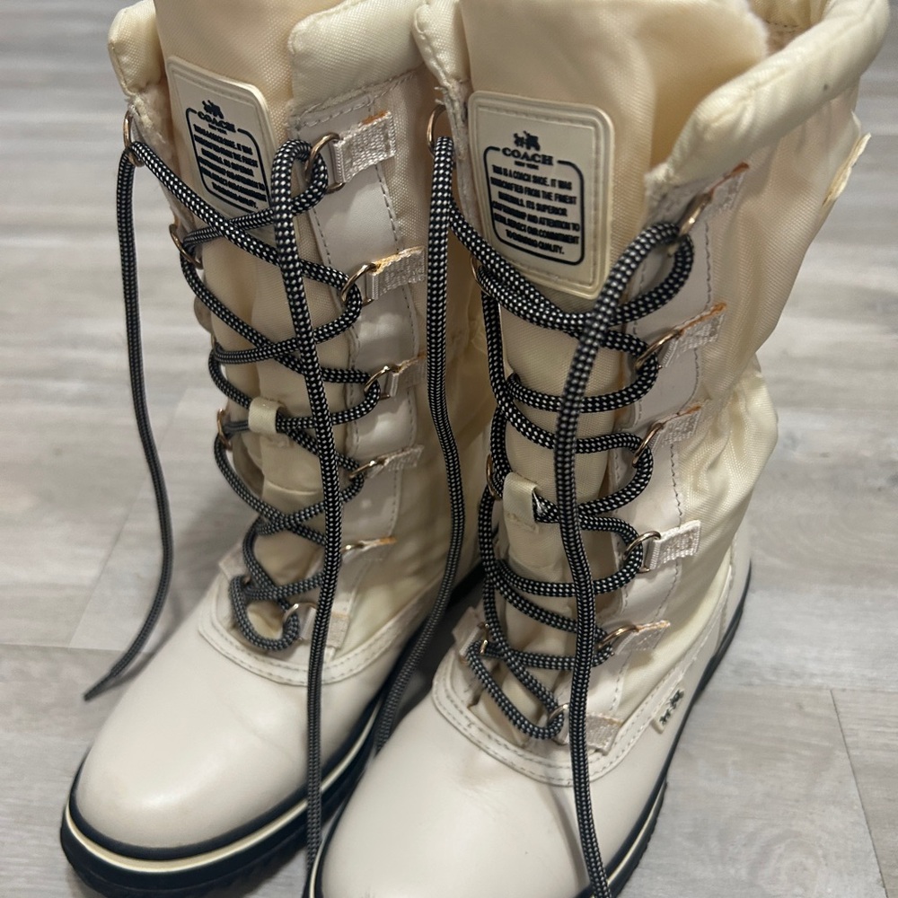 Coach Women's Ivory Lace-Up Winter Boots